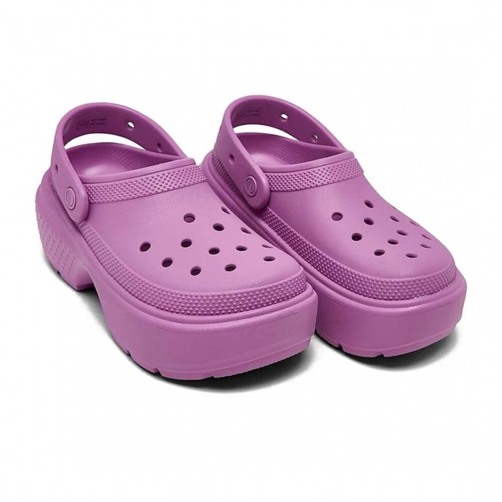 CROCS Stomp Platform Clog Sandals in Lavender Purple/ Bubble